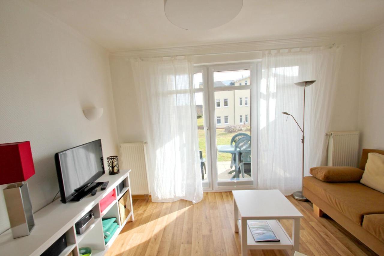 Meeresblick Residenzen FeWo 32, inklusive Sauna und Schwimmbadnutzung im AHOI Sellin Goehren  Exterior foto