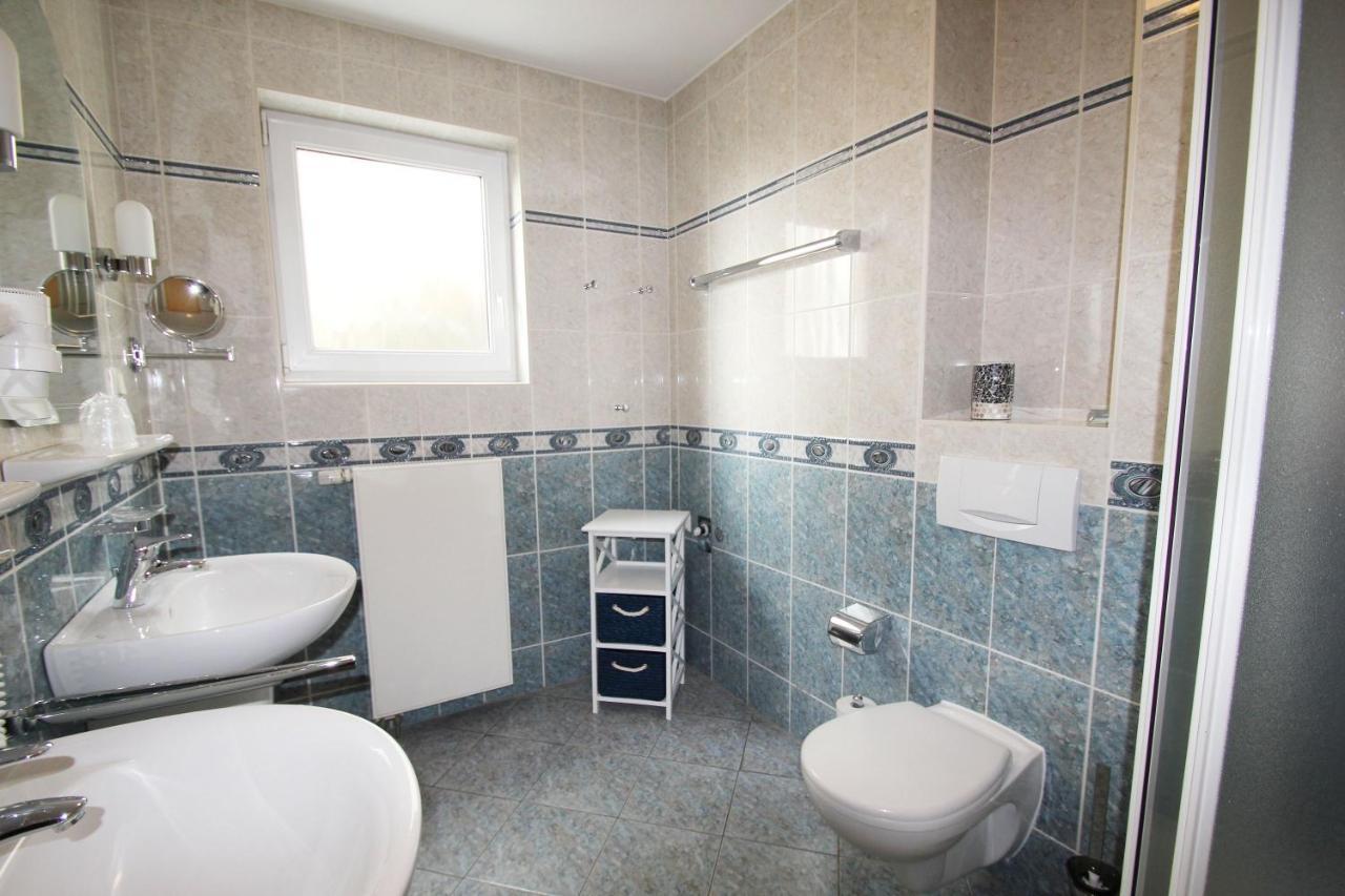 Meeresblick Residenzen FeWo 32, inklusive Sauna und Schwimmbadnutzung im AHOI Sellin Goehren  Exterior foto